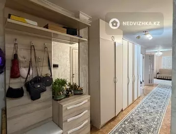 2-комнатная квартира, этаж 5 из 9, 57 м²