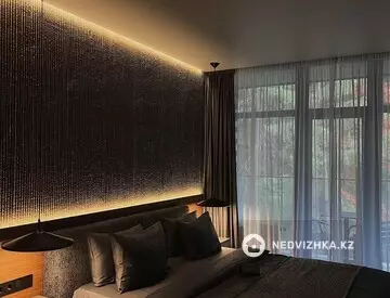 3-комнатная квартира, этаж 6 из 12, 180 м², Посуточно