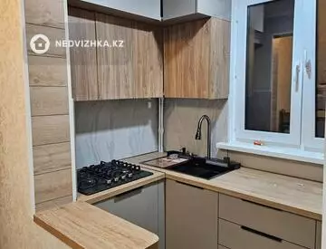 1-комнатная квартира, этаж 5 из 5, 40 м²