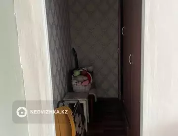 2-комнатная квартира, этаж 2 из 5, 42 м²