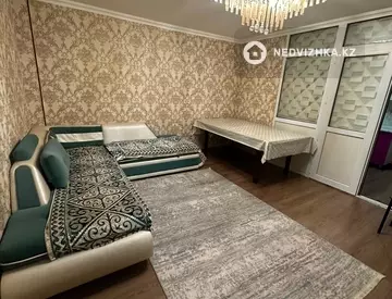 3-комнатная квартира, этаж 1 из 5, 75 м², На длительный срок