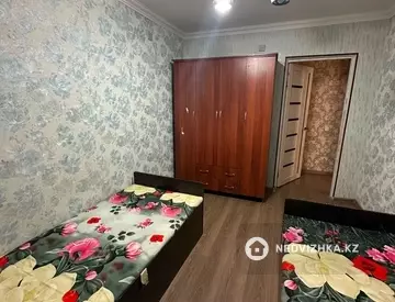 3-комнатная квартира, этаж 1 из 5, 80 м², На длительный срок