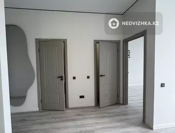 2-комнатная квартира, этаж 10 из 13, 46 м²