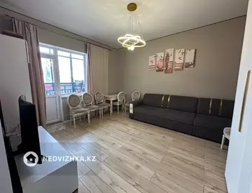 1-комнатная квартира, этаж 4 из 10, 40 м²