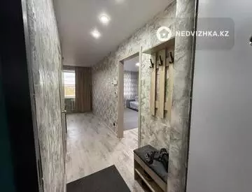 1-комнатная квартира, этаж 4 из 6, 34 м²