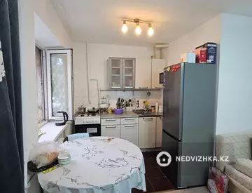 3-комнатная квартира, этаж 1 из 5, 55 м²