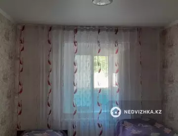 5-комнатный дом, 6 соток, 100 м²