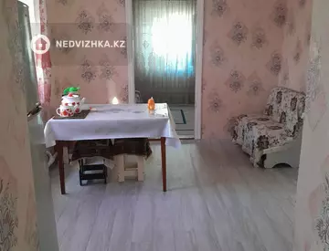 5-комнатный дом, 6 соток, 100 м²