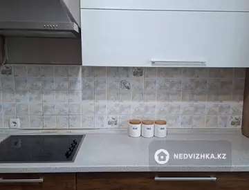 1-комнатная квартира, этаж 9 из 17, 45 м²