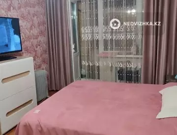 2-комнатная квартира, этаж 3 из 5, 48 м²