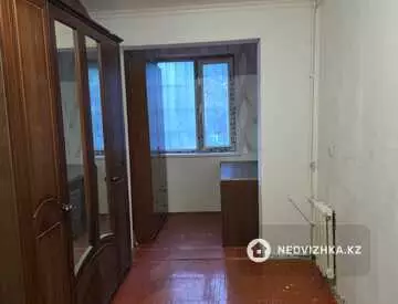 3-комнатная квартира, этаж 2 из 5, 60 м²