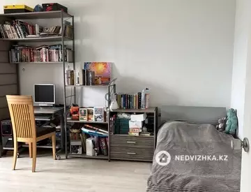 3-комнатная квартира, этаж 9 из 10, 82 м²