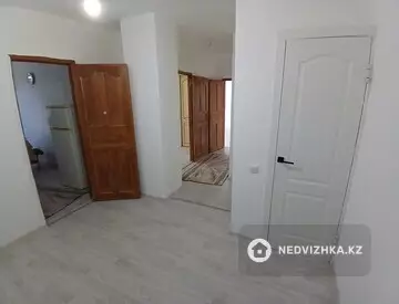 2-комнатная квартира, этаж 3 из 9, 65 м²