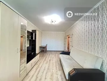 2-комнатная квартира, этаж 4 из 15, 66 м²