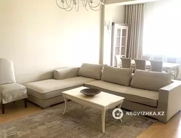 3-комнатная квартира, этаж 8 из 10, 108 м²