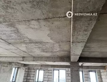 4-комнатная квартира, этаж 12 из 12, 114 м²