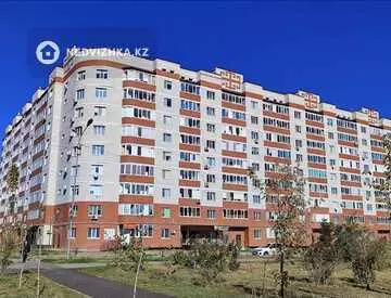 1-комнатная квартира, этаж 8 из 9, 54 м²
