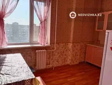 1-комнатная квартира, этаж 9 из 13, 42 м²
