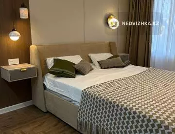 3-комнатная квартира, этаж 4 из 5, 63 м²