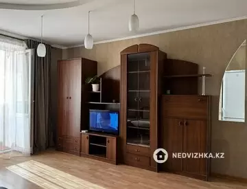 3-комнатная квартира, этаж 2 из 10, 62 м²