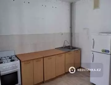 1-комнатная квартира, этаж 2 из 9, 41 м²