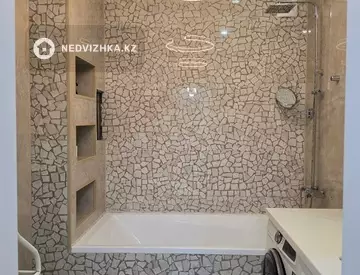 3-комнатная квартира, этаж 1 из 9, 131 м²