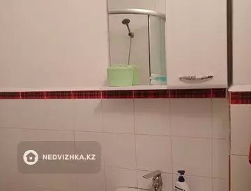2-комнатная квартира, этаж 7 из 18, 55 м², На длительный срок