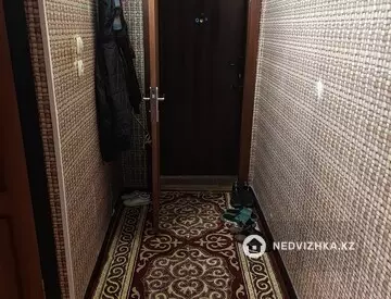 3-комнатная квартира, этаж 2 из 5, 60 м²