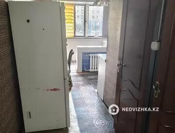 3-комнатная квартира, этаж 2 из 5, 60 м²