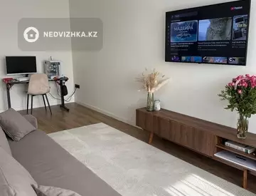2-комнатная квартира, этаж 12 из 13, 52 м²