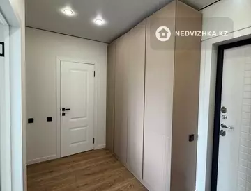 2-комнатная квартира, этаж 12 из 13, 52 м²