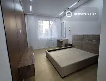 3-комнатная квартира, этаж 1 из 9, 84 м²