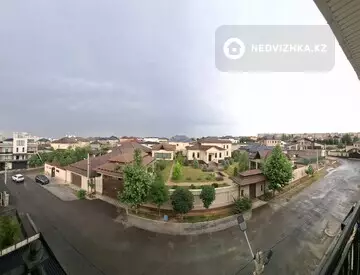 3-комнатная квартира, этаж 3 из 3, 127 м²
