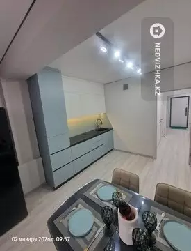 1-комнатная квартира, этаж 10 из 10, 55 м²