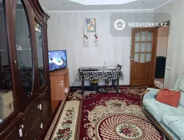 4-комнатная квартира, этаж 2 из 5, 77 м²
