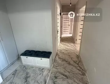 3-комнатная квартира, этаж 9 из 9, 87 м²