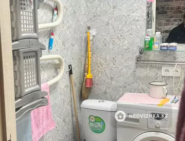 1-комнатная квартира, этаж 4 из 5, 33 м²