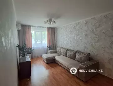 2-комнатная квартира, этаж 1 из 4, 42 м²