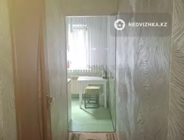 2-комнатная квартира, этаж 1 из 4, 42 м²