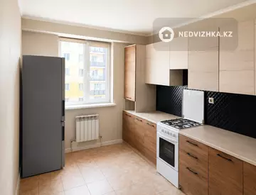 1-комнатная квартира, этаж 4 из 9, 41 м²