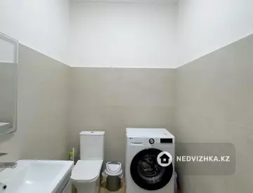 5-комнатная квартира, этаж 1 из 10, 135 м²