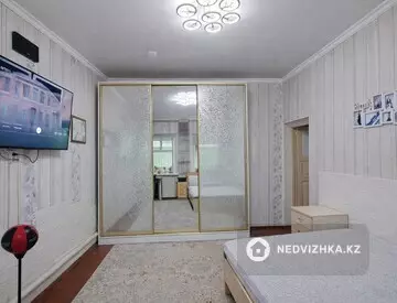 4-комнатный дом, 8 соток, 50 м²