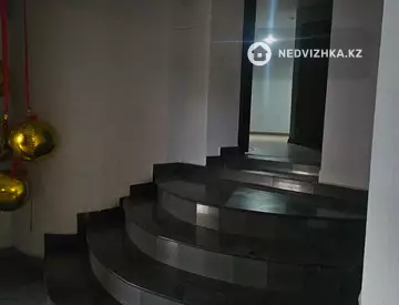 Офис, Склад и др., этаж 1 из 2, 660 м²