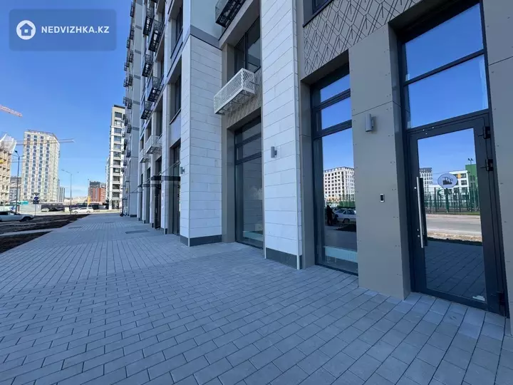 135 м², Офис, Магазин и др., этаж 1 из 9, 135 м², На длительный срок, изображение - 1