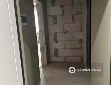 1-комнатная квартира, этаж 11 из 12, 31 м²