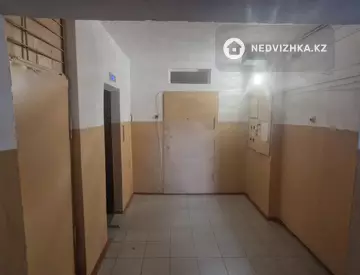 2-комнатная квартира, этаж 1 из 9, 53 м²