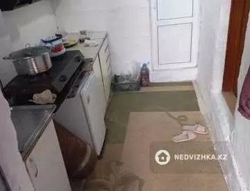 2-комнатный дом, 10 соток, 62 м²