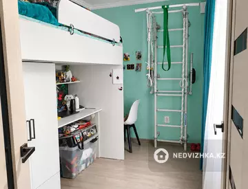 3-комнатная квартира, этаж 2 из 4, 52 м²