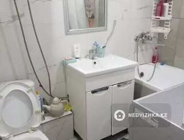 1-комнатная квартира, этаж 5 из 7, 51 м², Посуточно