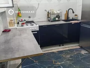 1-комнатная квартира, этаж 5 из 7, 51 м², Посуточно